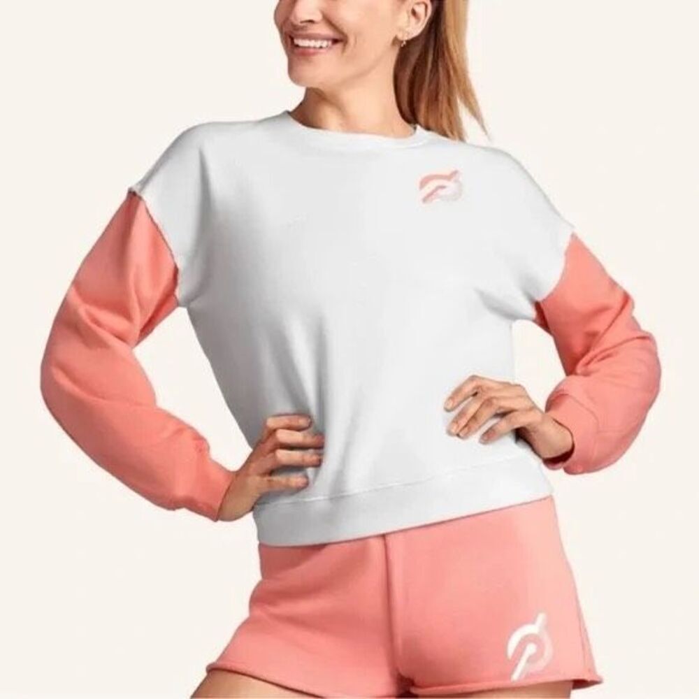 Peloton sweatshirt size medium